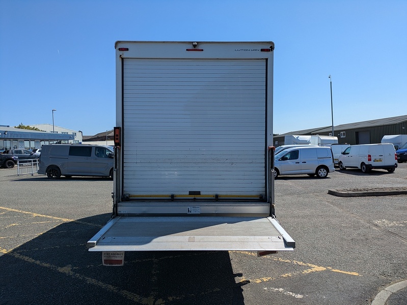 Ford 2.0 350 EcoBlue HD Leader Chassis Cab 2dr Diesel Manual RWD L4 Euro 6 (s/s) (DRW) (130 ps)