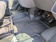 2.0 350 EcoBlue HD Leader Chassis Cab 2dr Diesel Manual RWD L4 Euro 6 (s/s) (DRW) (130 ps)