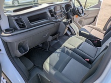 2.0 350 EcoBlue HD Leader Chassis Cab 2dr Diesel Manual RWD L4 Euro 6 (s/s) (DRW) (130 ps)