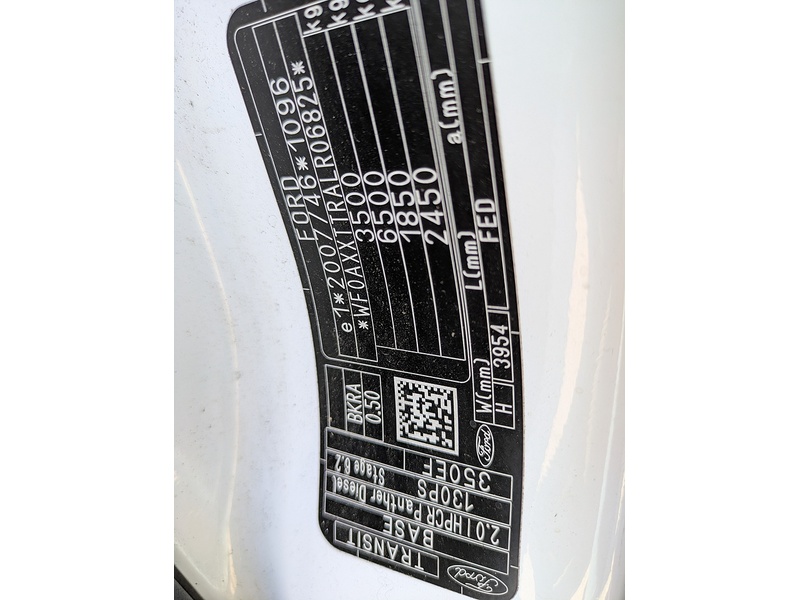 Ford 2.0 350 EcoBlue HD Leader Chassis Cab 2dr Diesel Manual RWD L4 Euro 6 (s/s) (DRW) (130 ps)