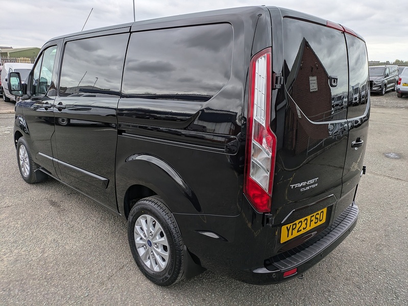 Ford 2.0 300 EcoBlue Limited Panel Van 5dr Diesel Manual L1 H1 Euro 6 (s/s) (130 ps)