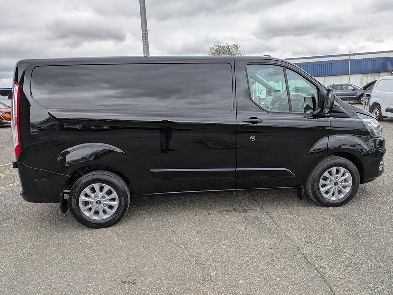 Ford 2.0 300 EcoBlue Limited Panel Van 5dr Diesel Manual L1 H1 Euro 6 (s/s) (130 ps)