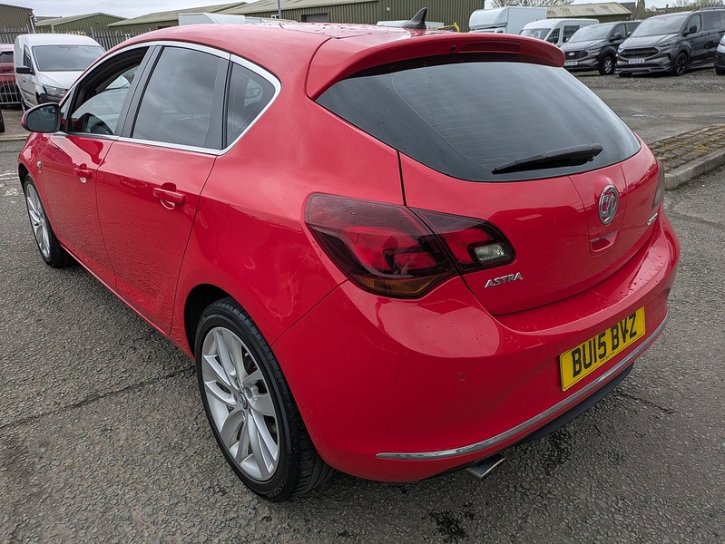 Vauxhall 2.0 CDTi ecoFLEX SRi Hatchback 5dr Diesel Manual Euro 5 (s/s) (165 ps)