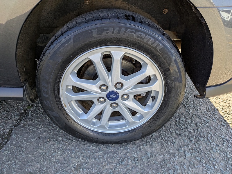 Ford 1.5 240 EcoBlue Limited Panel Van 5dr Diesel Manual L2 Euro 6 (s/s) (120 ps)