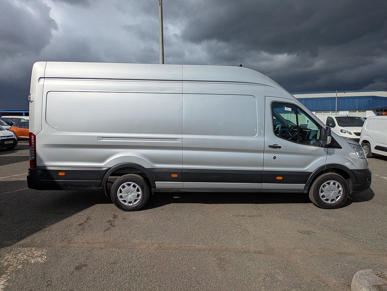 Ford 2.0 350 EcoBlue Trend Panel Van 5dr Diesel Manual RWD L4 H3 Euro 6 (s/s) (130 ps)