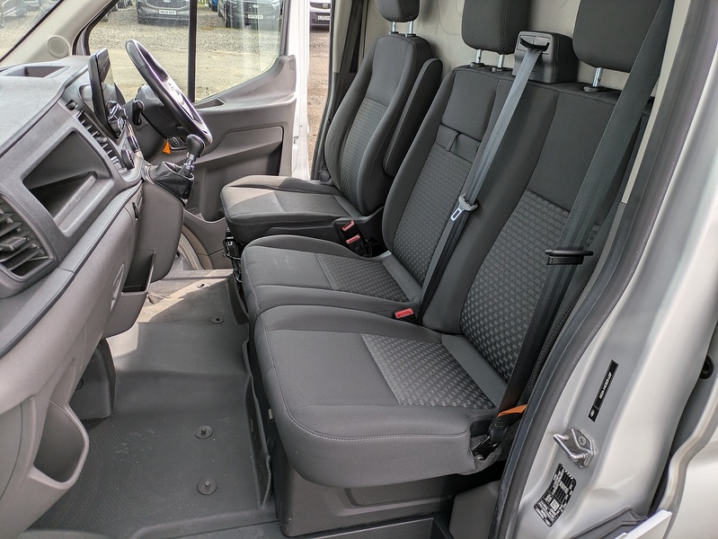 Ford 2.0 350 EcoBlue Trend Panel Van 5dr Diesel Manual RWD L4 H3 Euro 6 (s/s) (130 ps)