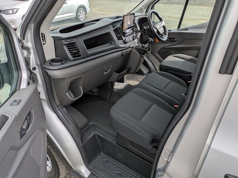 Ford 2.0 350 EcoBlue Trend Panel Van 5dr Diesel Manual RWD L4 H3 Euro 6 (s/s) (130 ps)