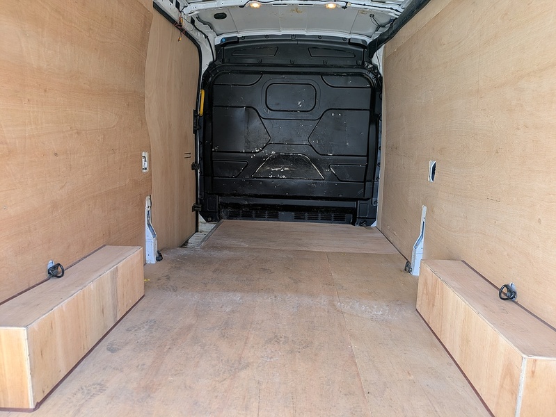Ford 2.0 350 EcoBlue Leader Panel Van 5dr Diesel Manual RWD L3 H2 Euro 6 (s/s) (130 ps)