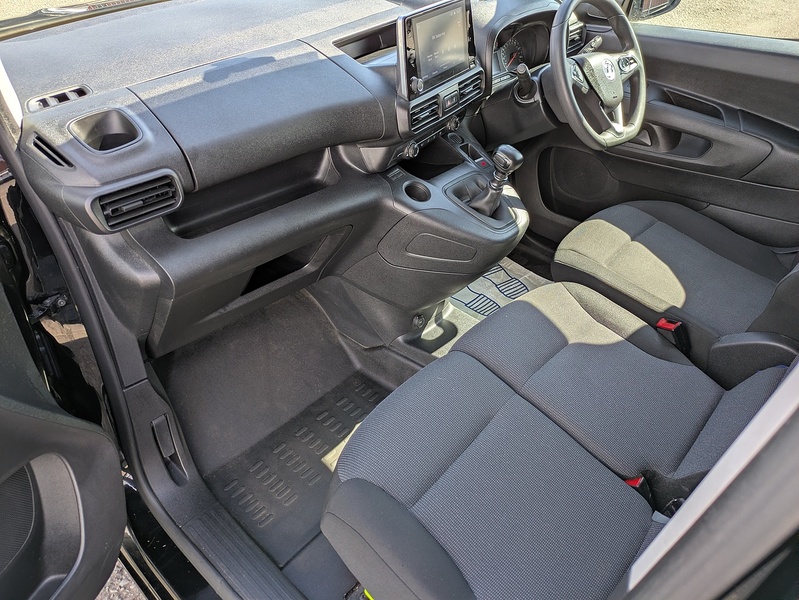 Vauxhall 1.5 Turbo D 2300 Prime Panel Van 6dr Diesel Manual L2 H1 Euro 6 (s/s) (100 ps)