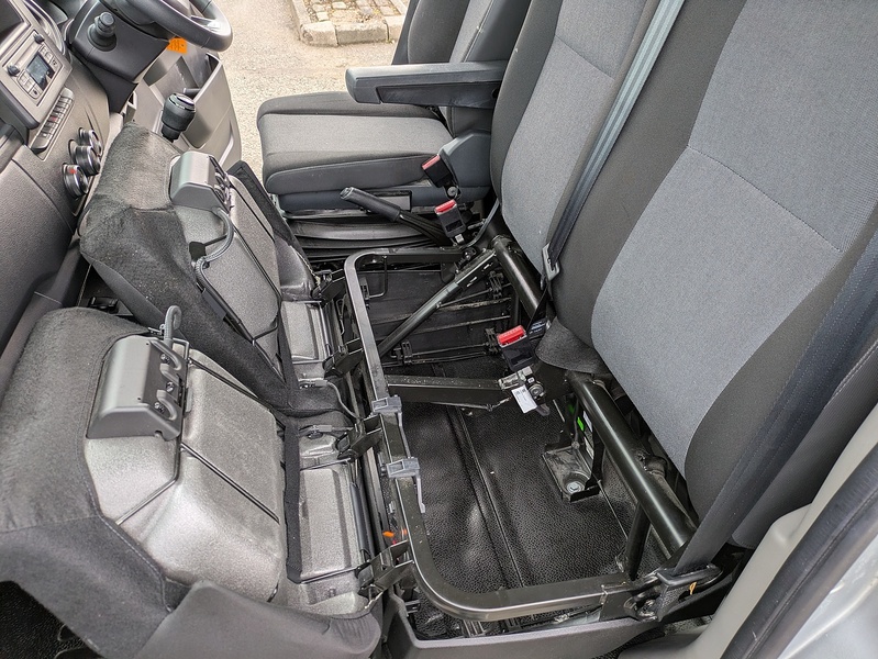 Renault 2.3 dCi 35 Business+ Panel Van 4dr Diesel Manual FWD LWB Medium Roof Euro 6 (135 ps)