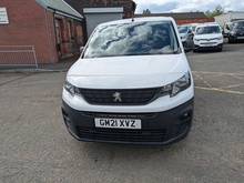 1.5 BlueHDi 1000 Professional Standard Panel Van 5dr Diesel EAT8 SWB Euro 6 (s/s) (130 bhp)