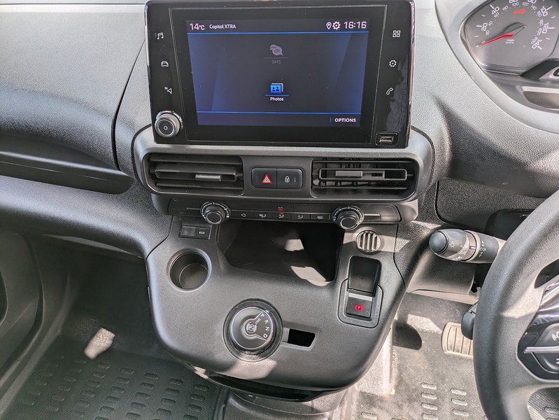 Peugeot 1.5 BlueHDi 1000 Professional Standard Panel Van 5dr Diesel EAT8 SWB Euro 6 (s/s) (130 bhp)