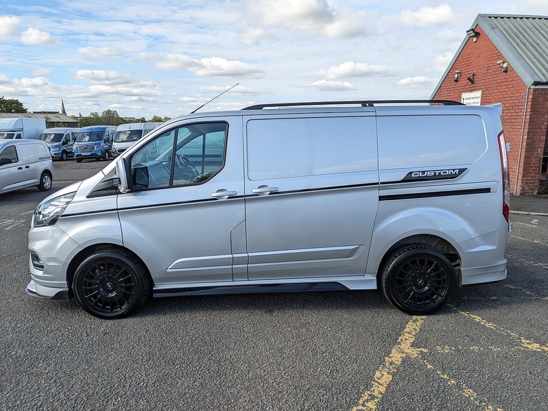 Ford 2.0 300 EcoBlue Limited Panel Van 5dr Diesel Manual L1 H1 Euro 6 (s/s) (130 ps)