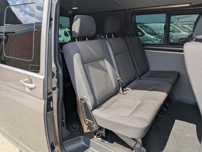 Volkswagen 2.0 TDI T30 Highline Kombi Double Cab 5dr Diesel Manual FWD SWB Euro 6 (s/s) (150 ps)