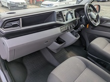 2.0 TDI T30 Highline Kombi Double Cab 5dr Diesel Manual FWD SWB Euro 6 (s/s) (150 ps)