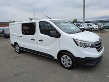2.0 dCi Blue LL30 Business+ Crew Van Double Cab 6dr Diesel Manual L2 H1 Euro 6 (s/s) (130 ps)