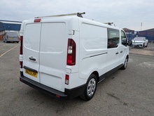 2.0 dCi Blue LL30 Business+ Crew Van Double Cab 6dr Diesel Manual L2 H1 Euro 6 (s/s) (130 ps)