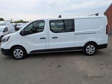 2.0 dCi Blue LL30 Business+ Crew Van Double Cab 6dr Diesel Manual L2 H1 Euro 6 (s/s) (130 ps)
