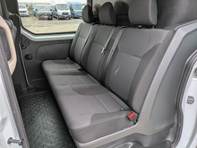 2.0 dCi Blue LL30 Business+ Crew Van Double Cab 6dr Diesel Manual L2 H1 Euro 6 (s/s) (130 ps)