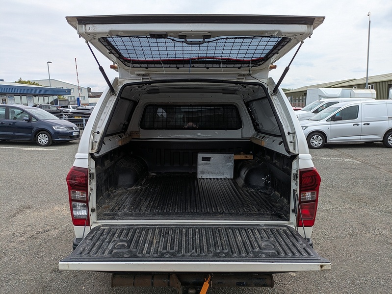 Isuzu 2.5 TD Blade Pickup 4dr Diesel Automatic 4x4 (220 g/km, 161 bhp)