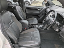 2.5 TD Blade Pickup 4dr Diesel Automatic 4x4 (220 g/km, 161 bhp)