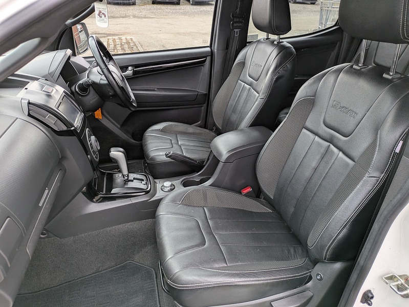 Isuzu 2.5 TD Blade Pickup 4dr Diesel Automatic 4x4 (220 g/km, 161 bhp)