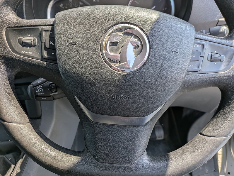 Vauxhall 2.0 Turbo D 3100 Elite Crew Van Double Cab 5dr Diesel Manual L2 H1 Euro 6 (s/s) (120 ps)