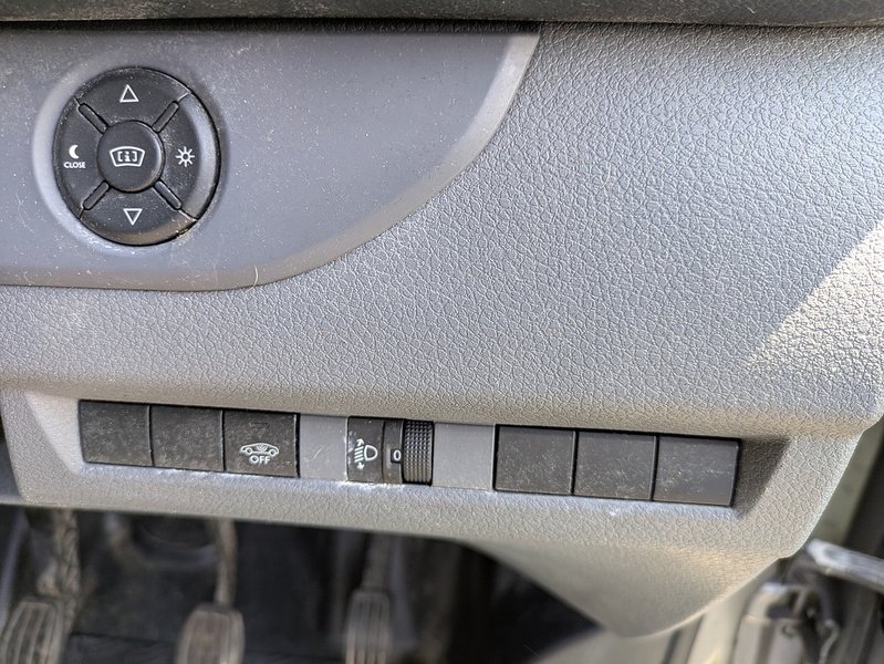 Vauxhall 2.0 Turbo D 3100 Elite Crew Van Double Cab 5dr Diesel Manual L2 H1 Euro 6 (s/s) (120 ps)