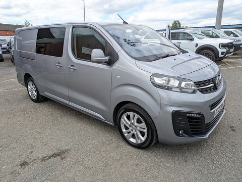 Vauxhall 2.0 Turbo D 3100 Elite Crew Van Double Cab 5dr Diesel Manual L2 H1 Euro 6 (s/s) (120 ps)