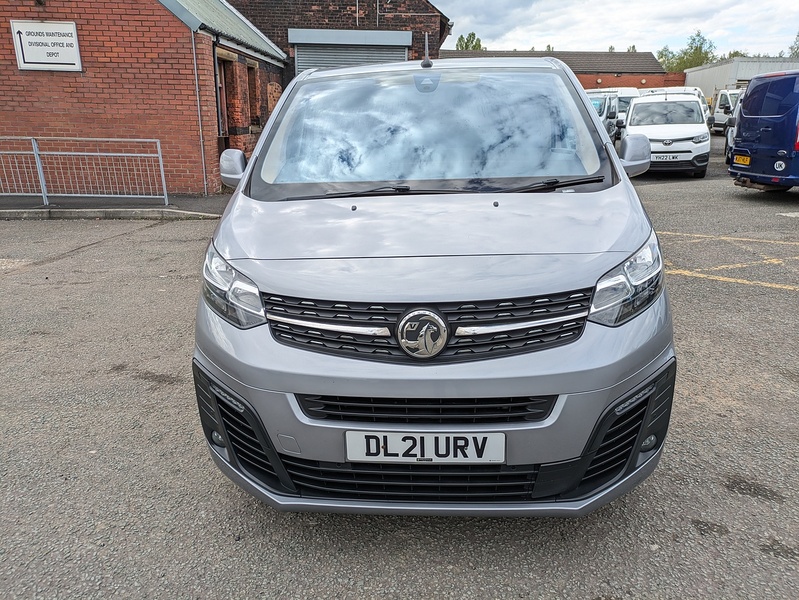 Vauxhall 2.0 Turbo D 3100 Elite Crew Van Double Cab 5dr Diesel Manual L2 H1 Euro 6 (s/s) (120 ps)