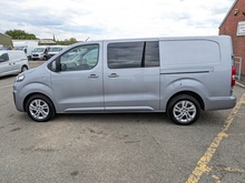 2.0 Turbo D 3100 Elite Crew Van Double Cab 5dr Diesel Manual L2 H1 Euro 6 (s/s) (120 ps)