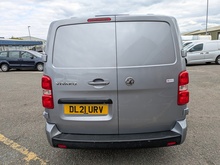 2.0 Turbo D 3100 Elite Crew Van Double Cab 5dr Diesel Manual L2 H1 Euro 6 (s/s) (120 ps)