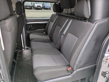 2.0 Turbo D 3100 Elite Crew Van Double Cab 5dr Diesel Manual L2 H1 Euro 6 (s/s) (120 ps)