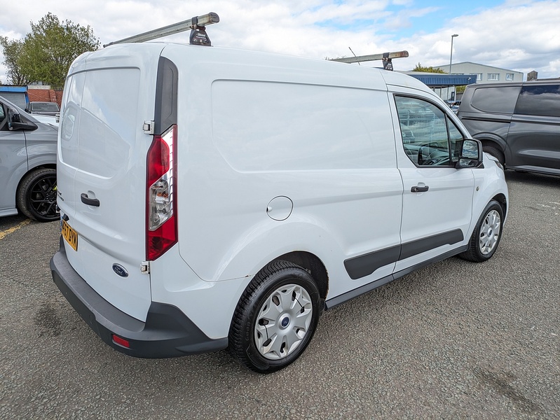 Ford 1.5 TDCi 200 Trend Panel Van 5dr Diesel Manual L1 H1 (119 g/km, 118 bhp)