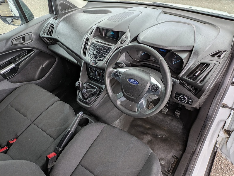 Ford 1.5 TDCi 200 Trend Panel Van 5dr Diesel Manual L1 H1 (119 g/km, 118 bhp)