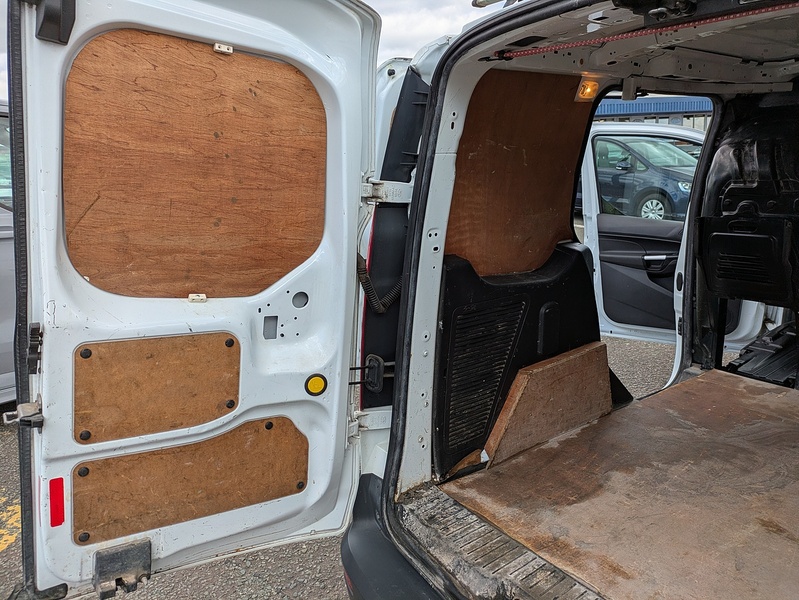 Ford 1.5 TDCi 200 Trend Panel Van 5dr Diesel Manual L1 H1 (119 g/km, 118 bhp)