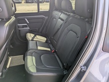 3.0 D250 MHEV X-Dynamic SE SUV 5dr Diesel Auto 4WD Euro 6 (s/s) (250 ps)