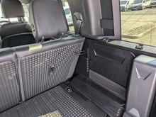 3.0 D250 MHEV X-Dynamic SE SUV 5dr Diesel Auto 4WD Euro 6 (s/s) (250 ps)