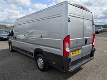 2.2 BlueHDi 435 Professional Panel Van 5dr Diesel Manual L4 H2 Euro 6 (s/s) (140 ps)