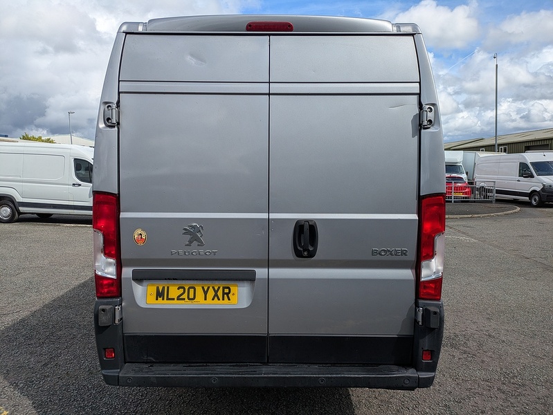 Peugeot 2.2 BlueHDi 435 Professional Panel Van 5dr Diesel Manual L4 H2 Euro 6 (s/s) (140 ps)