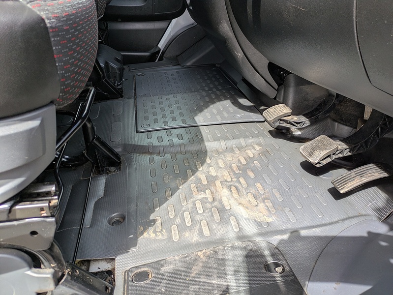 Peugeot 2.2 BlueHDi 435 Professional Panel Van 5dr Diesel Manual L4 H2 Euro 6 (s/s) (140 ps)