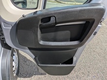 2.2 BlueHDi 435 Professional Panel Van 5dr Diesel Manual L4 H2 Euro 6 (s/s) (140 ps)