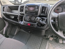 2.2 BlueHDi 435 Professional Panel Van 5dr Diesel Manual L4 H2 Euro 6 (s/s) (140 ps)