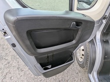 2.2 BlueHDi 435 Professional Panel Van 5dr Diesel Manual L4 H2 Euro 6 (s/s) (140 ps)