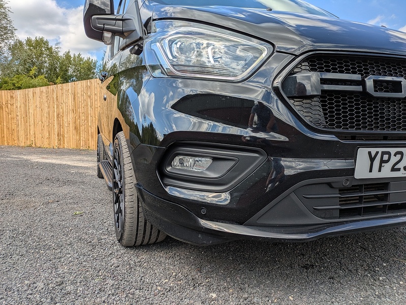 Ford 2.0 320 EcoBlue Limited Crew Van Double Cab 5dr Diesel Manual L1 H1 Euro 6 (s/s) (130 ps)