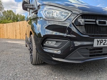 2.0 320 EcoBlue Limited Crew Van Double Cab 5dr Diesel Manual L1 H1 Euro 6 (s/s) (130 ps)