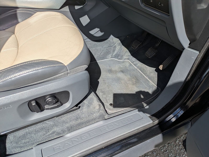 Land Rover 2.0 eD4 SE Tech SUV 5dr Diesel Manual FWD Euro 6 (s/s) (150 ps)