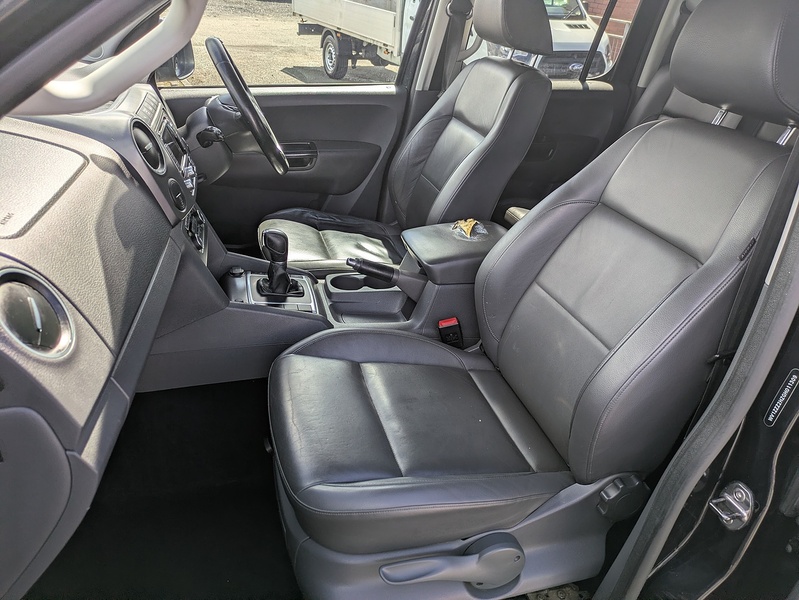 Volkswagen 2.0 BiTDI BlueMotion Tech Atacama Pickup Double Cab 4dr Diesel Auto 4Motion Euro 5 (s/s) (180 ps)