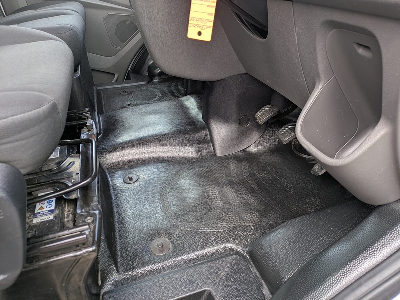 Ford 2.0 350 EcoBlue Leader Dropside 2dr Diesel Manual RWD L3 Euro 6 (s/s) (130 ps)