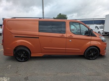 2.0 320 EcoBlue Limited Crew Van Double Cab 5dr Diesel Auto L2 H1 Euro 6 (s/s) (130 ps)